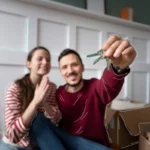 ¿Cómo prepararse para la compra de una casa si eres empleado?